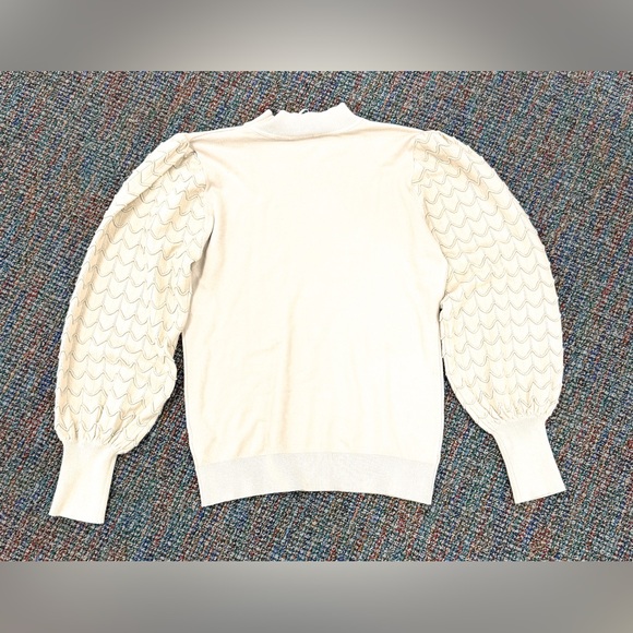 Vila Milano Women’s Puff Sleeve Sweater, in Cream, NWT - Picture 2 of 6